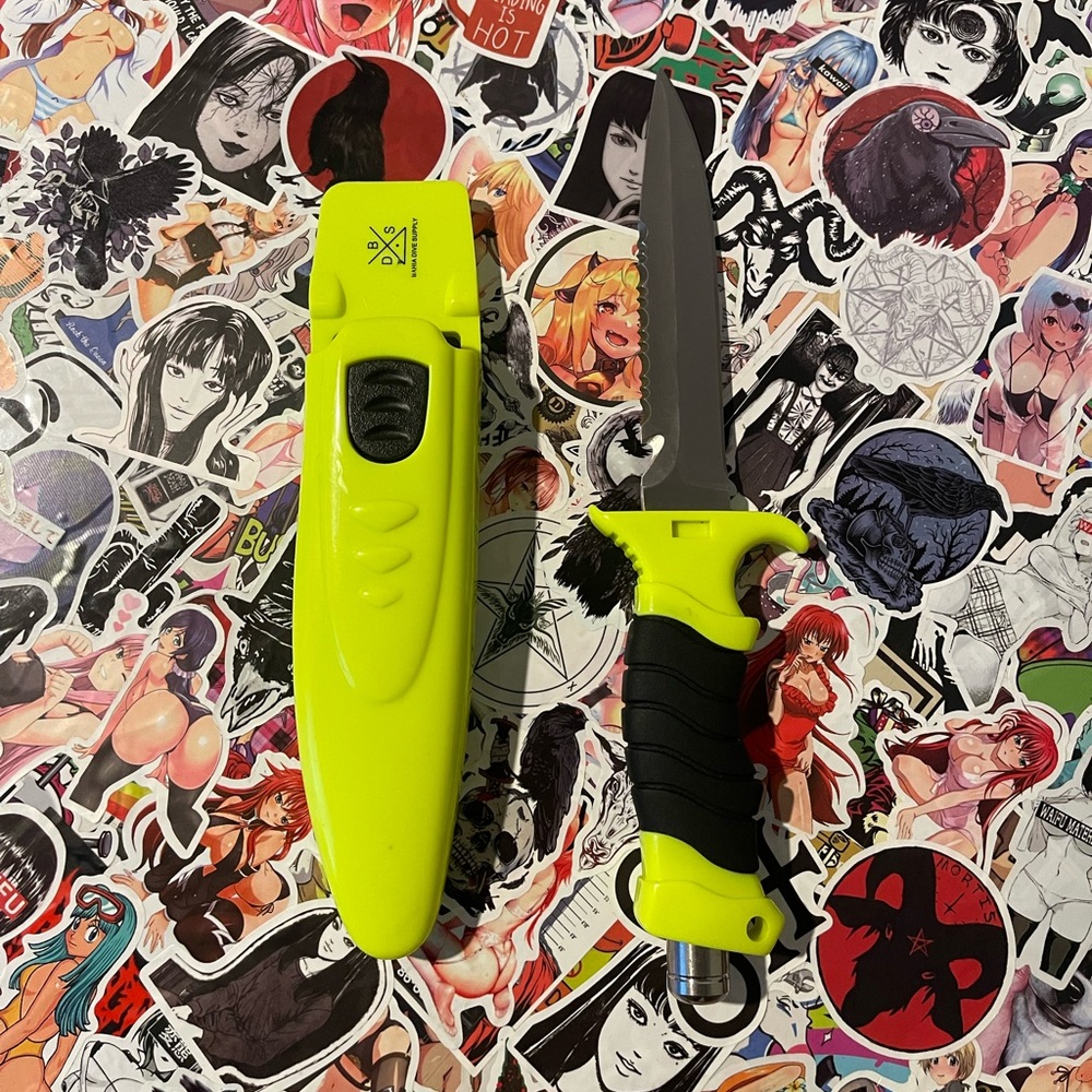 Bahia Diving Supply stainless steel knife (with leg strap)